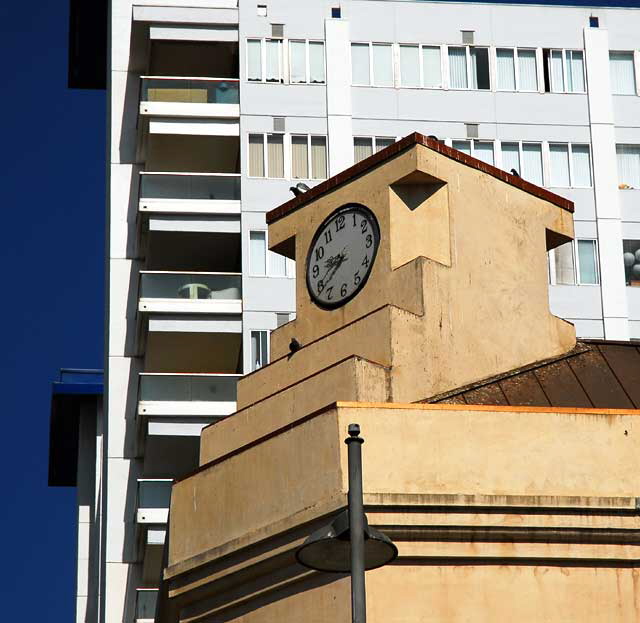 Clock tower, Santa Monica