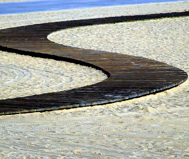 Beach Walk, Santa Monica 