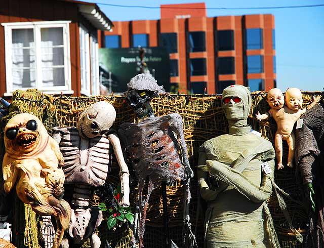 Halloween display - "Aahs!" - Sunset Boulevard at San Vicente, West Hollywood