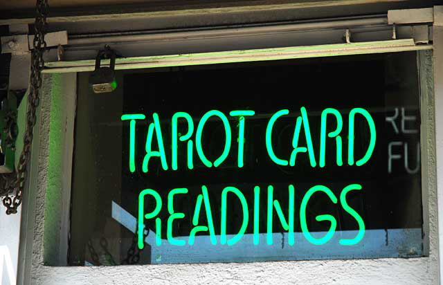 Tarot Card Readings - Green Neon