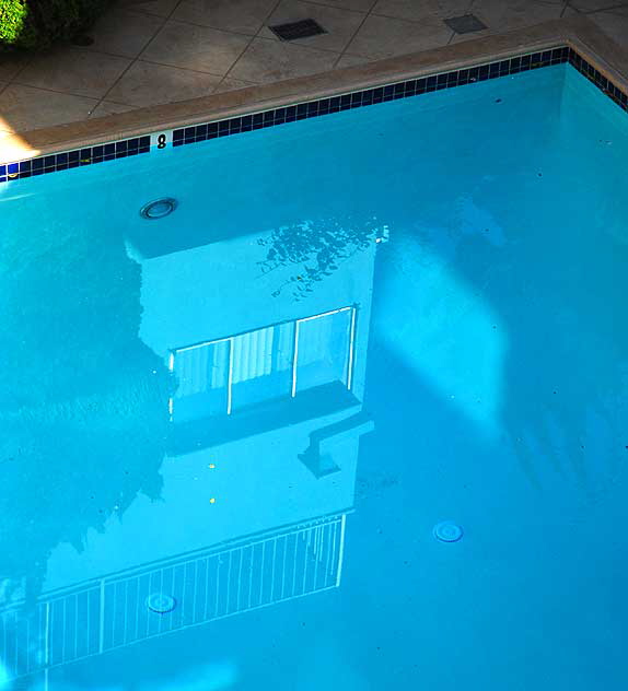 Hollywood Pool
