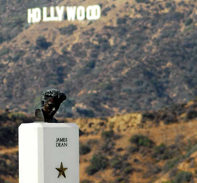 James Dean bust and Hollywood Sign, Griffith Park Observatory, Los Angeles