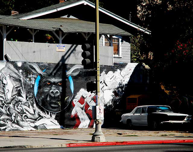 Black Dog graffiti wall, Sunset Boulevard at Westerly Terrace