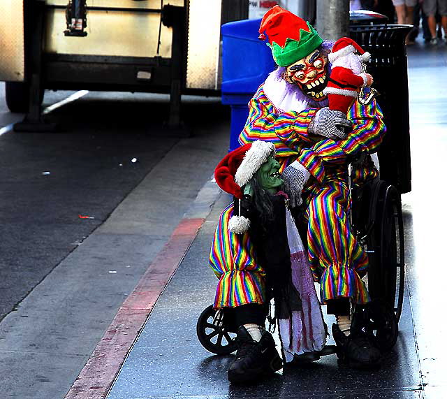 Evil Christmas Clown, Hollywood Boulevard