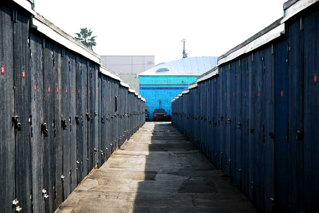 Self Storage - Lexington Avenue, between Las Palmas and Seward, south of Hollywood