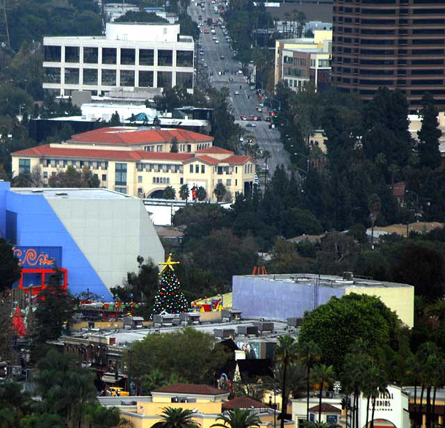 Christmas tree at Universal Studios as seen from Mulholland Drive 