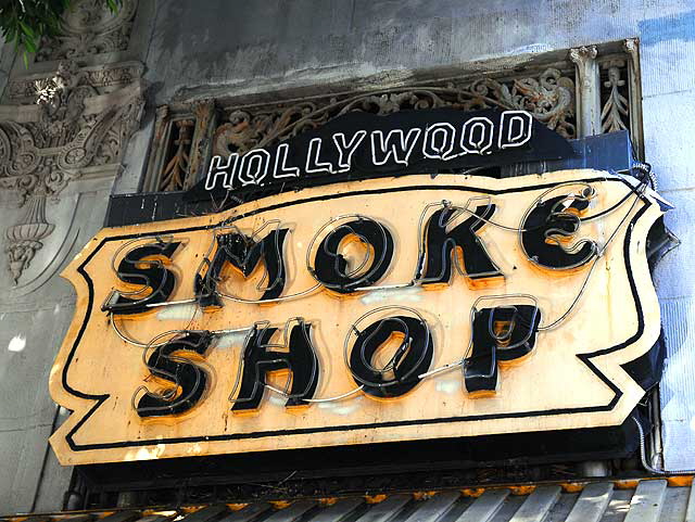 Hollywood Smoke Shop