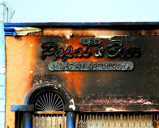 Papas and Beer, Melrose Avenue, post-fire