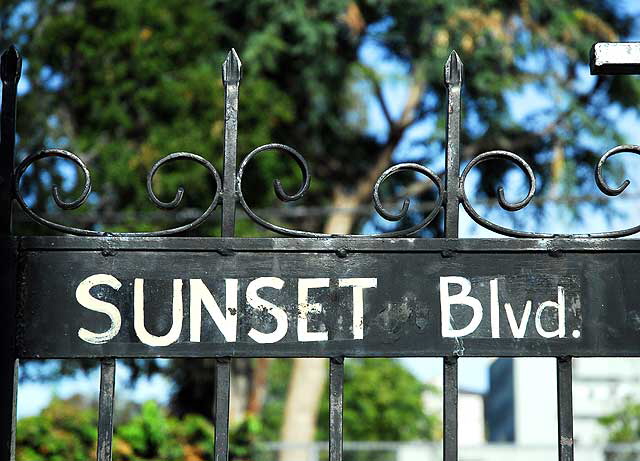 Crossroads of the World on Sunset Boulevard - back fence