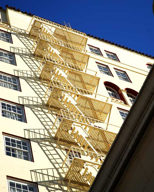 West wall of the Hollywood Roosevelt Hotel West wall of the Hollywood Roosevelt Hotel