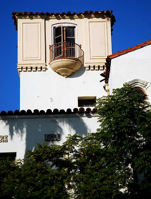 Garret above Hollywood Boulevard