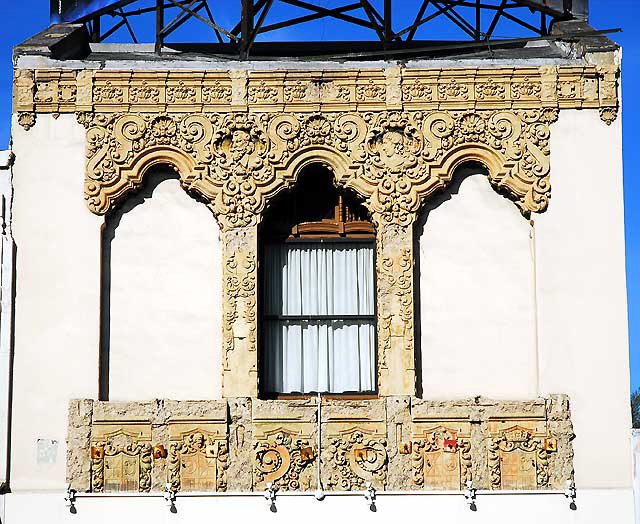 White Spanish Revival wall, Hollywood Boulevard