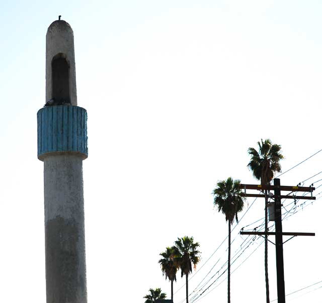 Concrete minaret, Hollywood Boulevard at North Alexandria, in East Hollywood, between Thai Town and Los Feliz