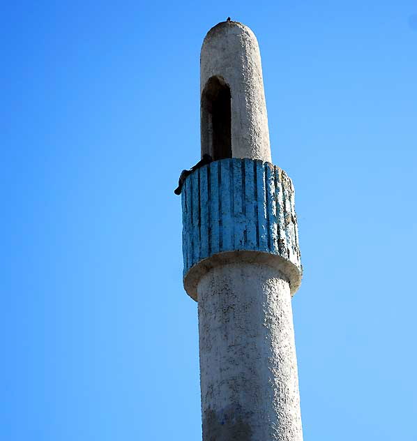Concrete minaret, Hollywood Boulevard at North Alexandria, in East Hollywood, between Thai Town and Los Feliz