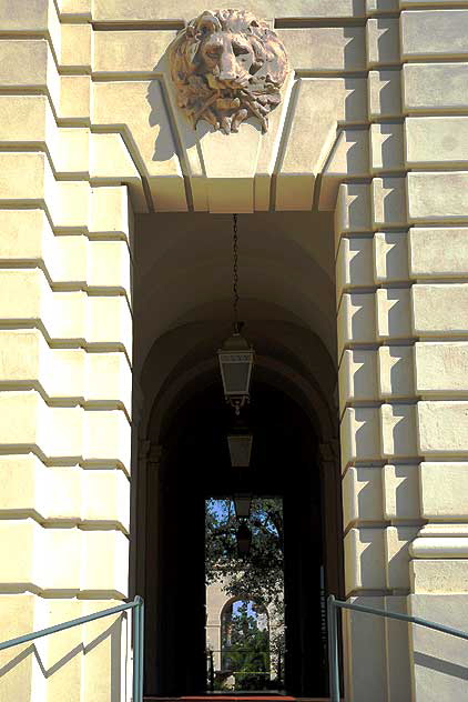 Pasadena City Hall - 100 North Garfield Avenue, Pasadena, designed by John Bakewell and Arthur Brown (1927) Pasadena City Hall - 100 North Garfield Avenue, Pasadena, designed by John Bakewell and Arthur Brown (1927)
