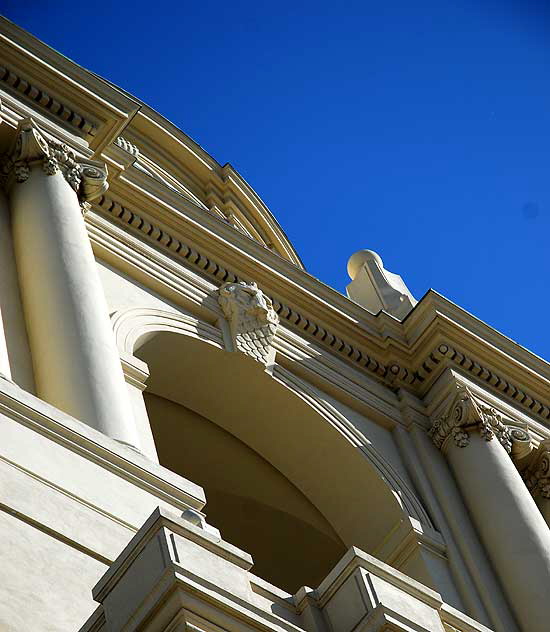 Pasadena City Hall - 100 North Garfield Avenue, Pasadena, designed by John Bakewell and Arthur Brown  (1927)