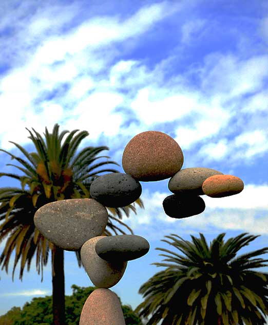 Unattributed stone sculpture, Wilshire at Boulevard at Oakhurst