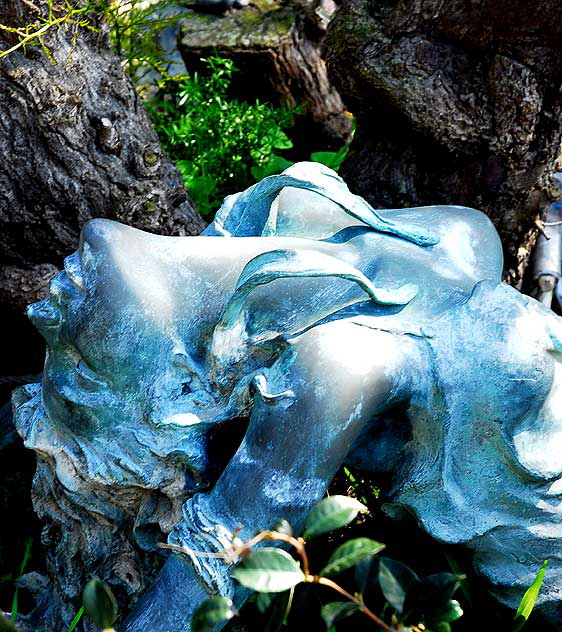 Bronze figure in beach garden, Westwind Avenue on the Marina Peninsula