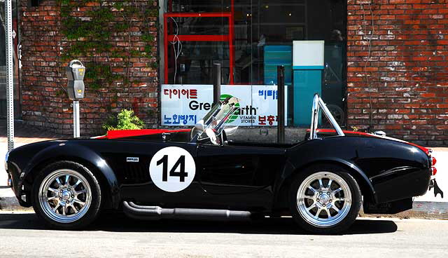 Restored 427 Ford Cobra, Melrose Avenue, Tuesday, March 10, 2009