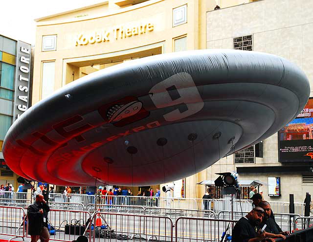 Premiere of "Race to Witch Mountain" at the El Capitan Theatre in Hollywood, Wednesday, March 11, 2009 - preparations