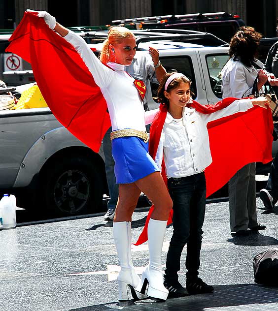 Super Girl impersonator - Hollywood Boulevard - in front of the Kodak Theater