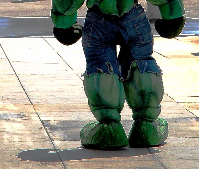 Incredible Hulk impersonator, Highland Avenue at Hollywood Boulevard 