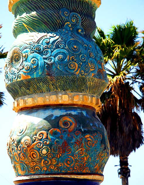 Decorative Column, Venice Beach
