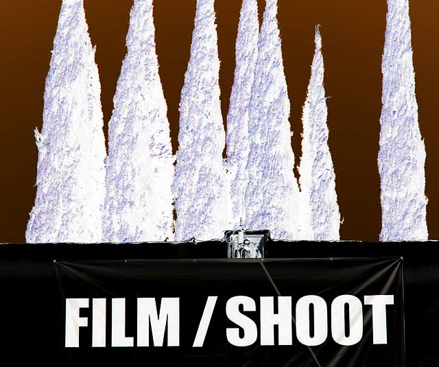 Film/Shoot - 5657 Melrose Avenue - negative image