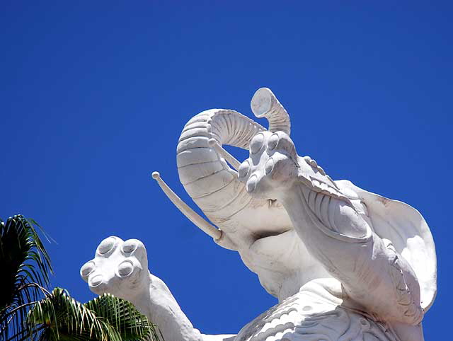 Elephant figure, Hollywood and Highland