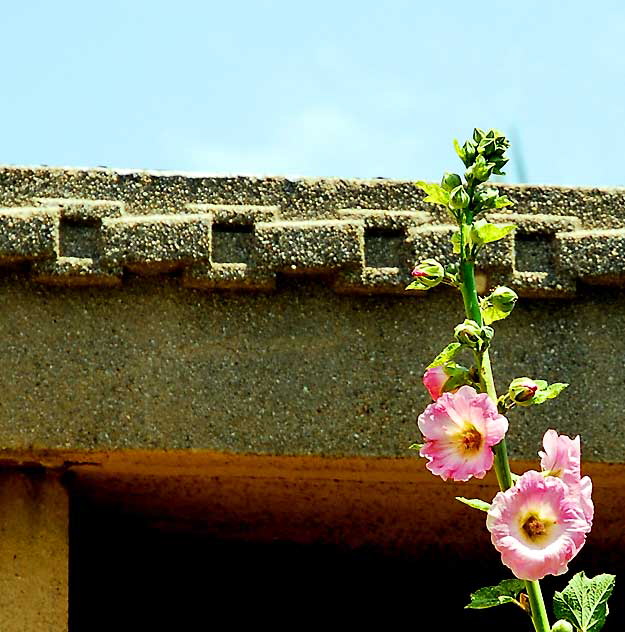 The Frank Lloyd Wright 1921 Hollyhock House - Barnsdall Park, Hollywood Boulevard at Vermont