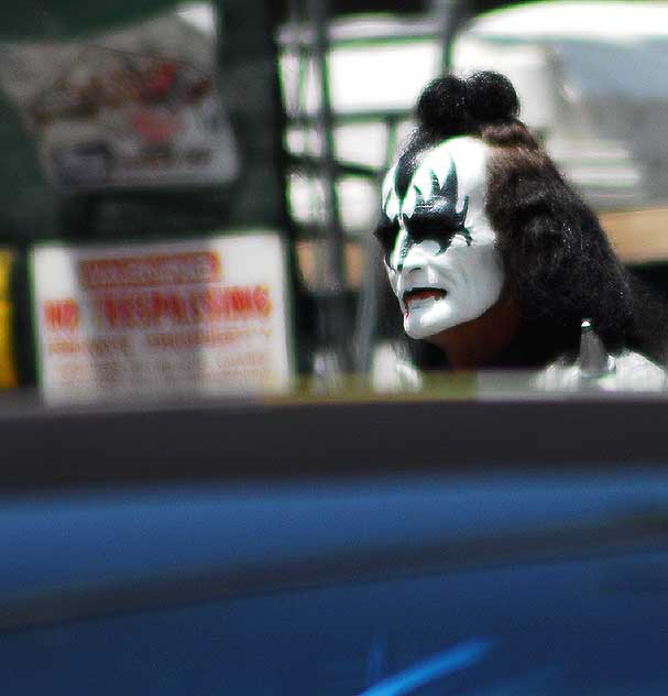 Gene Simmons (Kiss) impersonator, Hollywood Boulevard