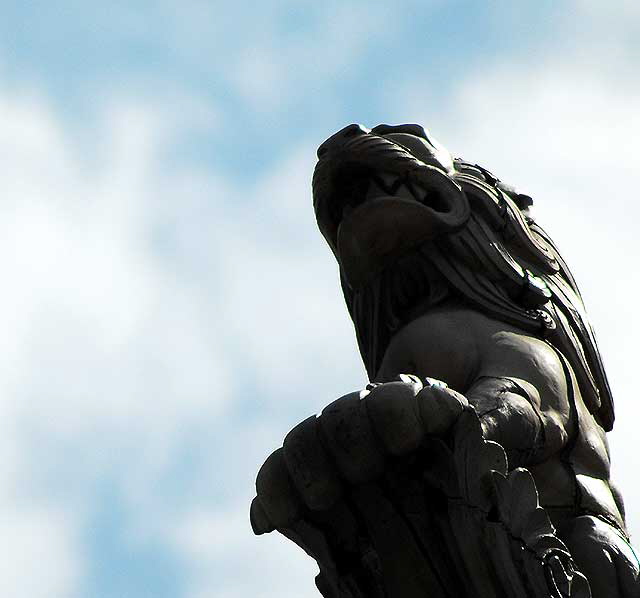 Stone lion at Hollywood First National Bank, Hollywood Boulevard and Highland Avenue