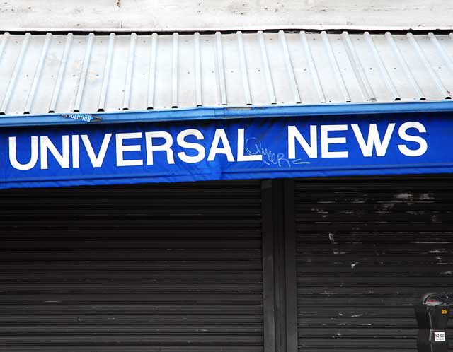 Universal News, Cherokee at Hollywood Boulevard