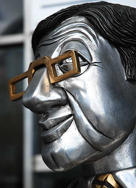 "Doctor in the House" by the Israeli sculptor Frank Meisler, Sunset Medical Tower, 9201 Sunset Boulevard, West Hollywood