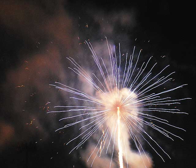 Fireworks for the 2009 Fourth of July  Poway, California