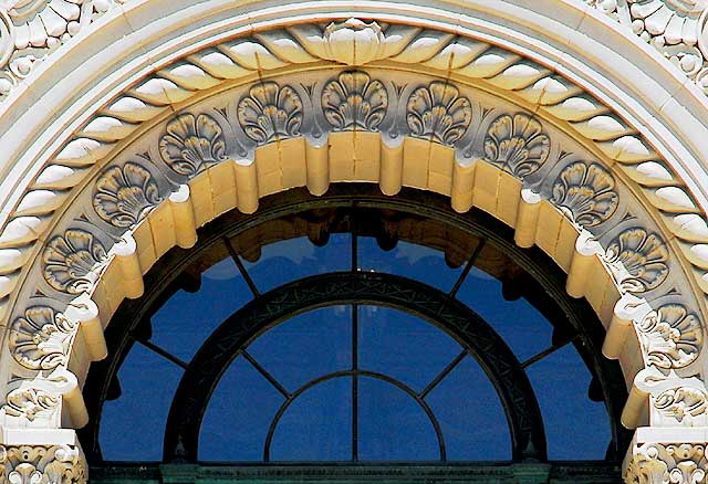 Beverly Hills City Hall, 1931-32, William J. Gage and Harry G. Koerner - baroque Spanish Renaissance