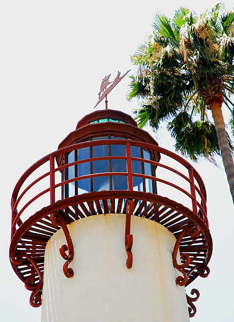 The Hollywood Lighthouse - the fake one from 1936 at the rear of Crossroads of the World, at Las Palmas and Selma