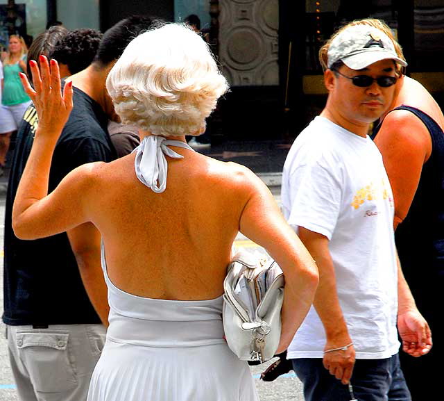 Marilyn Monroe impersonator, Hollywood Boulevard