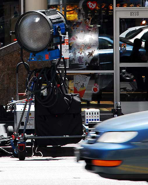 Location shoot for the New Line movie "Valentine's Day" - southeast corner of Hollywood Boulevard and Highland, Wednesday, August 5, 2009