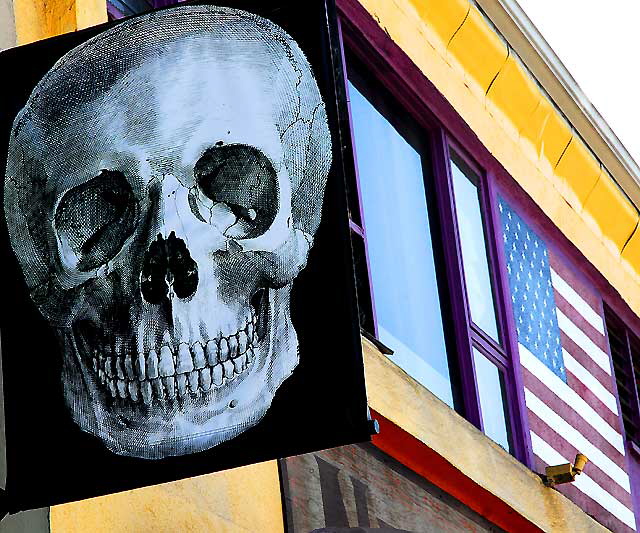 Skull and American Flag, Melrose Avenue