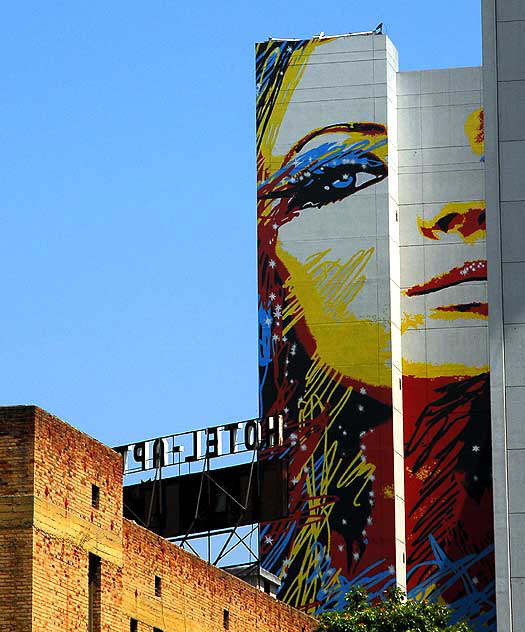 Star Woman - supergraphic on the northwest wall of the Renaissance Hotel, Hollywood 