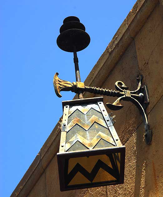 Lamp, Grauman's Egyptian Theater - 6712 Hollywood Boulevard - Meyer and Holler, 1922 