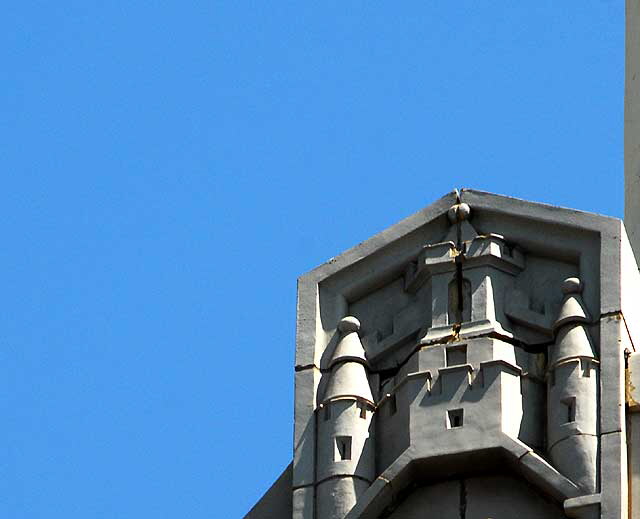 Detail at Hollywood First National Bank (1927, Meyer & Holler) - 6777 Hollywood Boulevard 