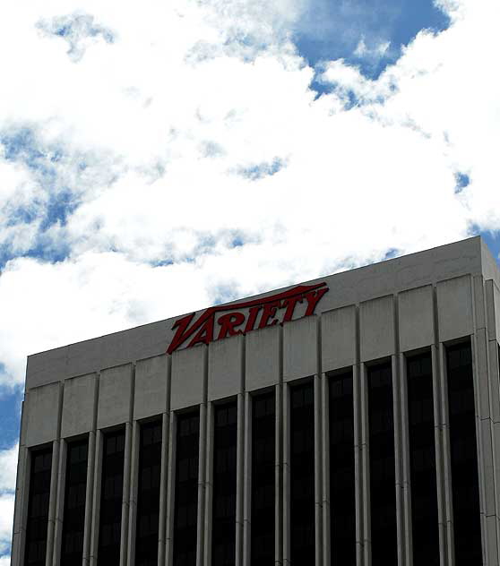 "Variety" skyscraper, Wilshire Boulevard at Spaulding, Los Angeles