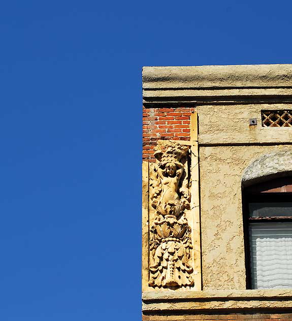 Stone figure, Christie Lee Apartments, Sycamore at Hawthorn, Hollywood