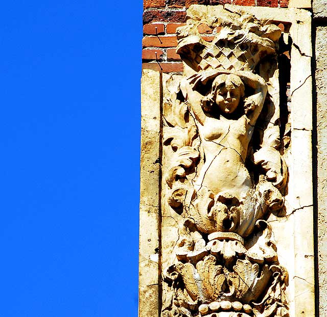 Stone figure, Christie Lee Apartments, Sycamore at Hawthorn, Hollywood