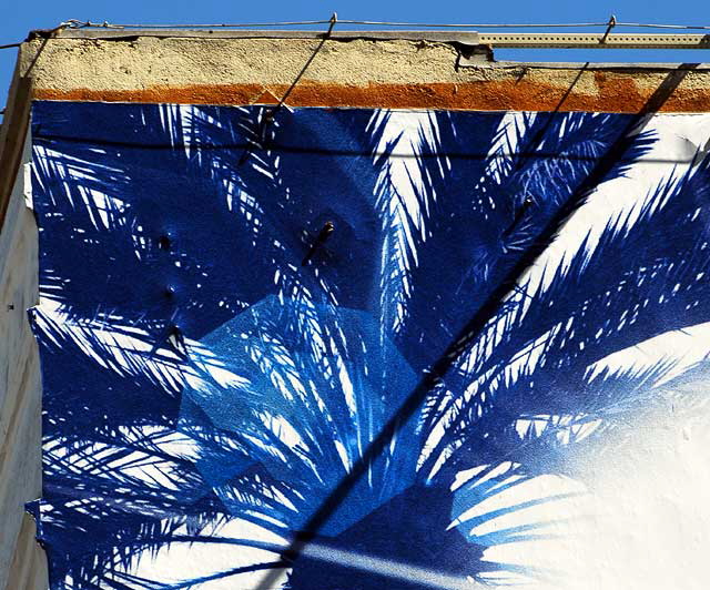 Chase Bank "Blue Palm" supergraphic, Hollywood Boulevard
