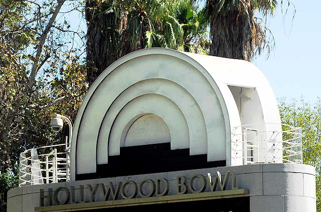 Highland Avenue entrance to the Hollywood Bowl