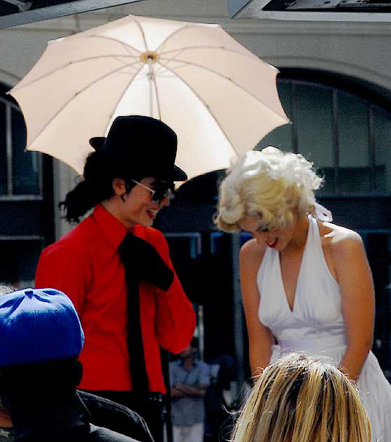 Michael Jackson and Marilyn Monroe impersonators in front of the Kodak Theater, Hollywood Boulevard