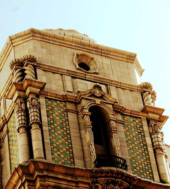 Exterior of the Million Dollar Theater, 307 South Broadway in downtown Los Angeles, from 1917 - exterior design, Joseph Jacinto "Jo" Mora (1876-1947) - on a twelve-story tower designed by the Los Angeles architect Albert C. Martin, Sr.